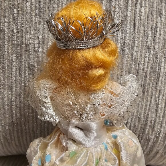 ♡Vintage 8" Christmas Fairy Princess Sleepy-Eyed Doll♡ - Picture 3 of 9